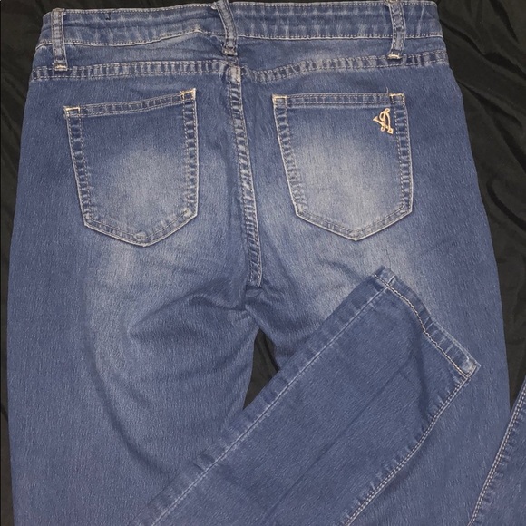 VIP Jeans - Picture 4 of 4